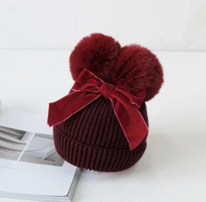 Pom Pom Bow Woolly Hat