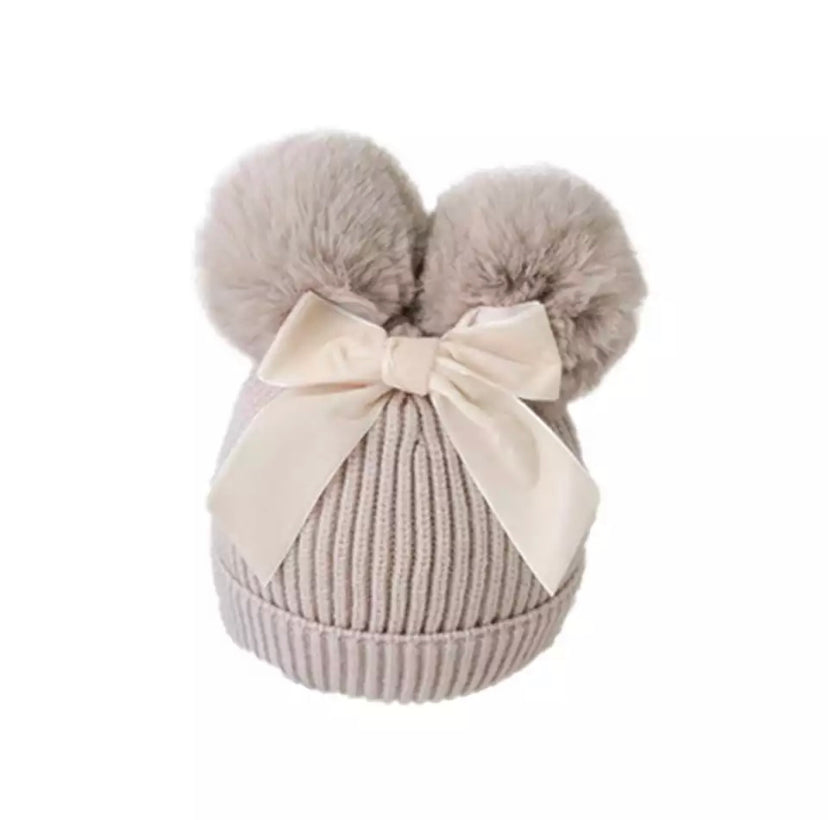 Pom Pom Bow Woolly Hat